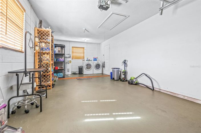 Image No.19-2 Bed House for sale