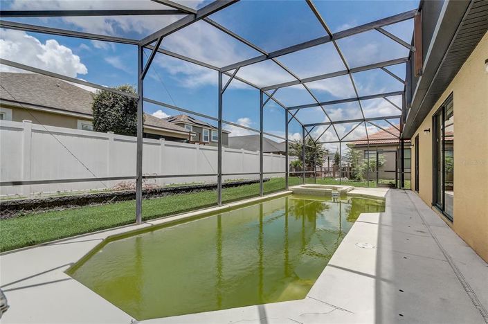 Image No.35-4 Bed House for sale