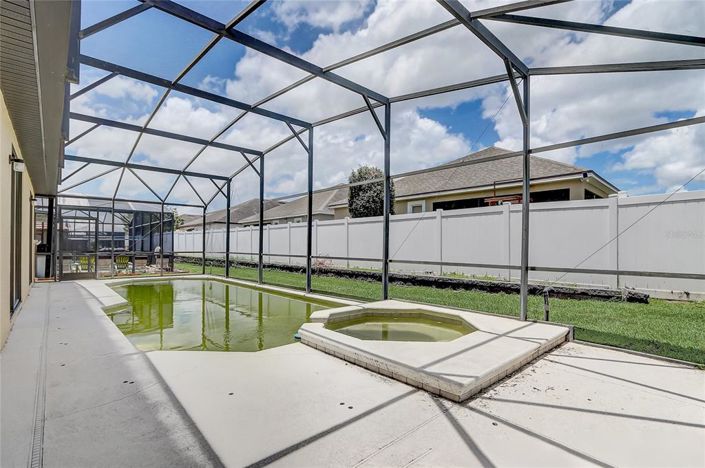 Image No.37-4 Bed House for sale