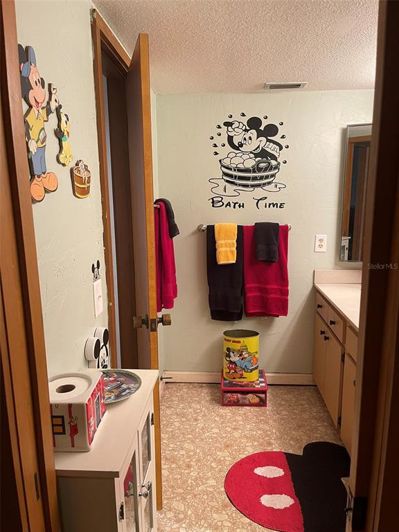 Image No.17-2 Bed Townhouse for sale