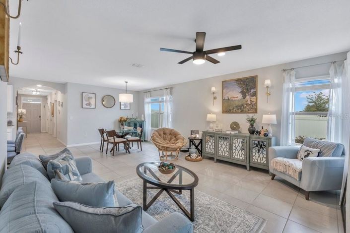 Image No.6-4 Bed House for sale