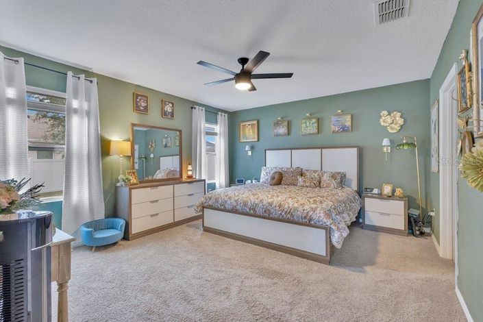 Image No.9-4 Bed House for sale