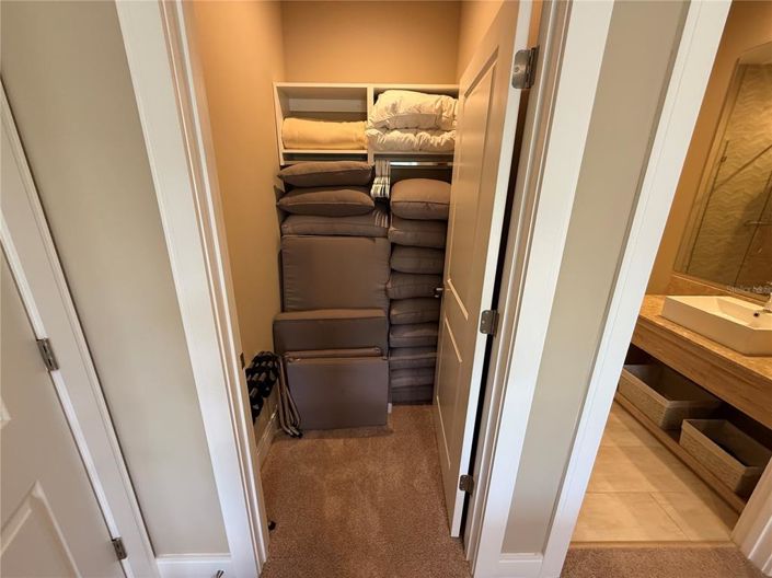 Image No.19-4 Bed Townhouse for sale