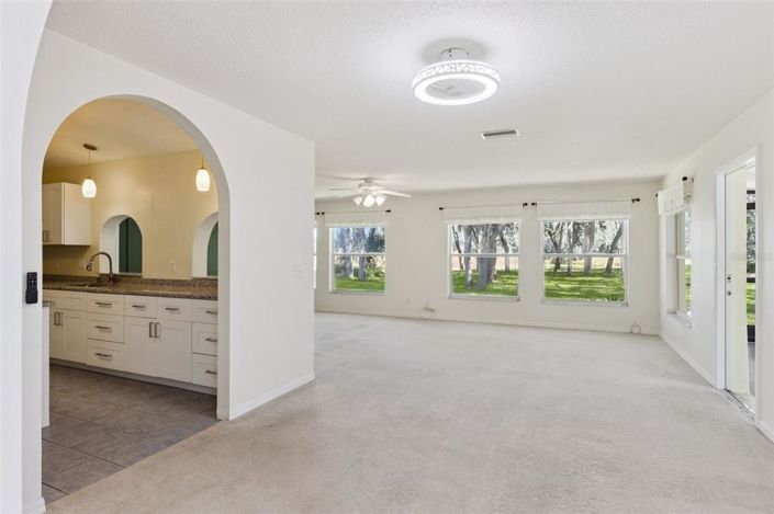 Image No.10-3 Bed House for sale