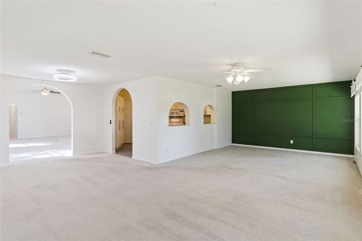 Image No.13-3 Bed House for sale