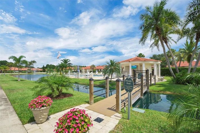 Image No.12-3 Bed House for sale