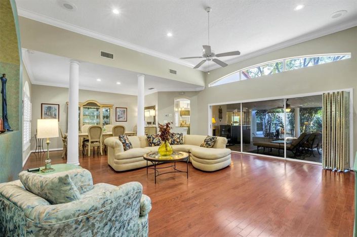 Image No.22-3 Bed House for sale