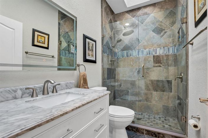 Image No.42-3 Bed House for sale