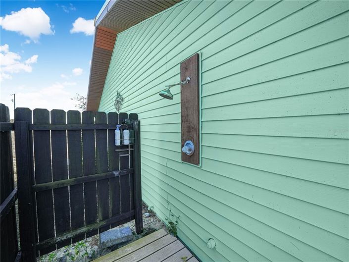 Image No.13-3 Bed House for sale