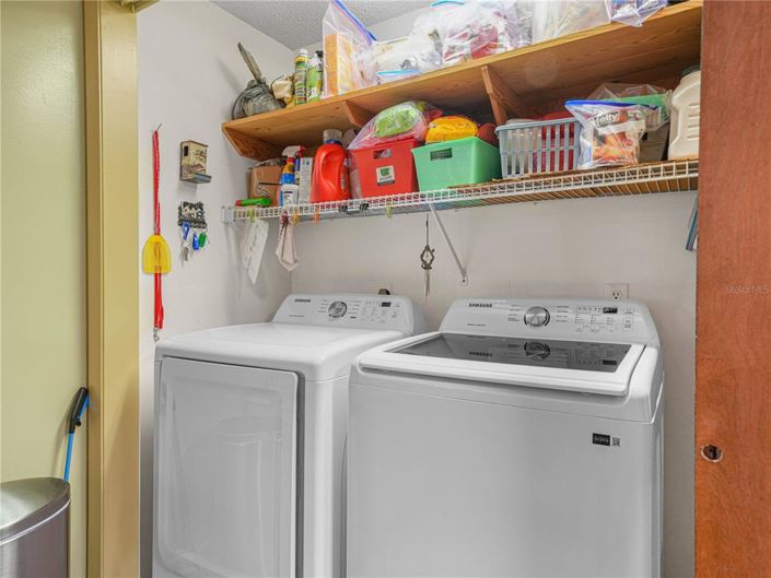 Image No.17-3 Bed House for sale