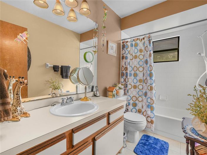 Image No.24-3 Bed House for sale