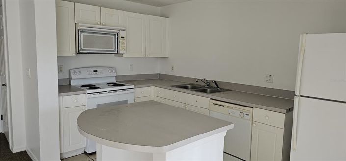 Image No.11-4 Bed Townhouse for sale