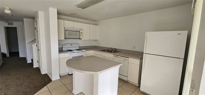 Image No.12-4 Bed Townhouse for sale