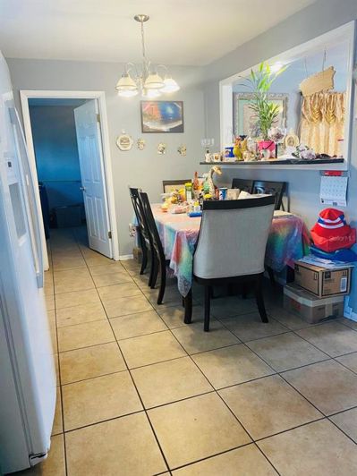 Image No.22-3 Bed House for sale