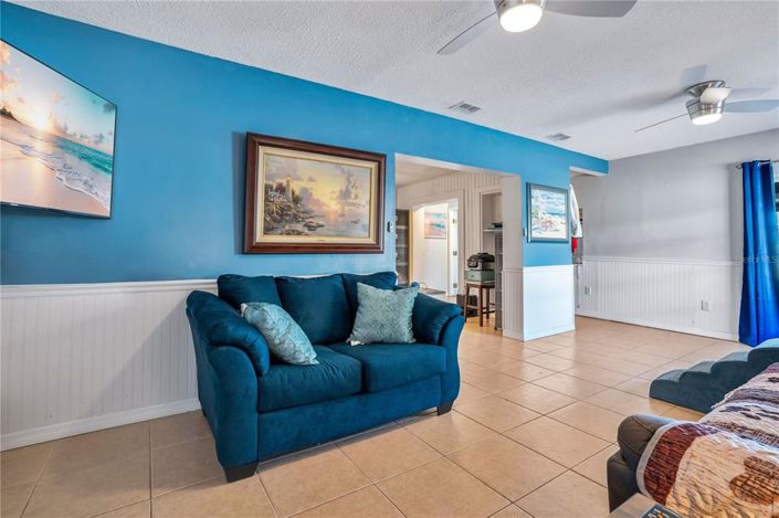 Image No.14-3 Bed House for sale