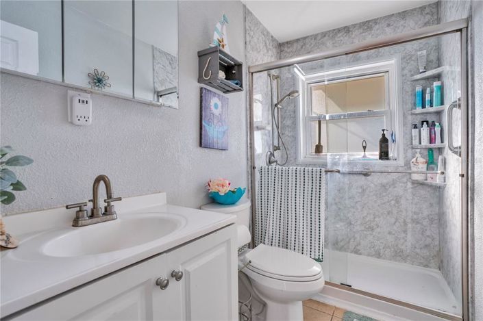 Image No.17-3 Bed House for sale