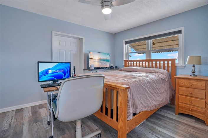 Image No.18-3 Bed House for sale