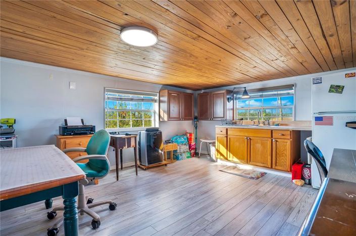 Image No.6-3 Bed House for sale