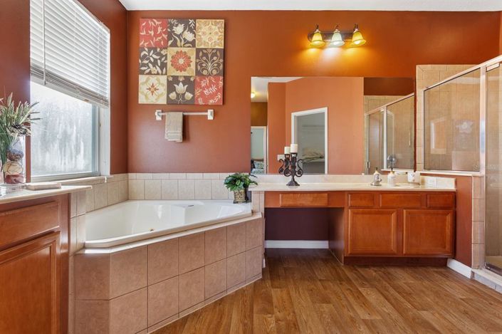 Image No.23-5 Bed House for sale