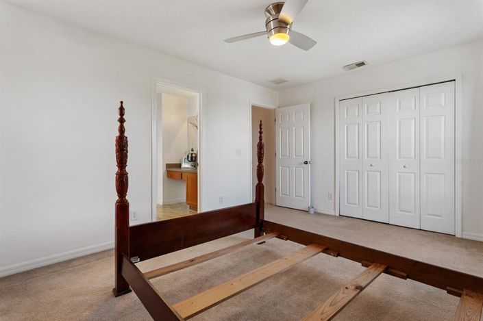 Image No.42-5 Bed House for sale