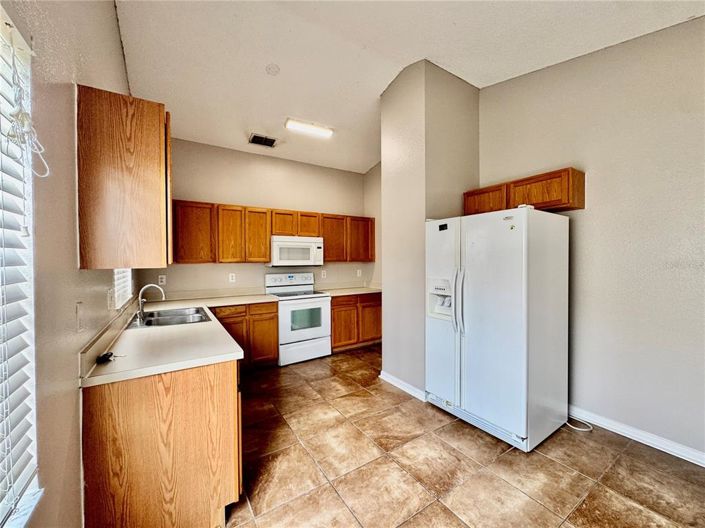 Image No.7-3 Bed House for sale