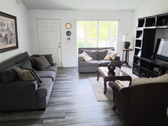 Image No.3-3 Bed House for sale