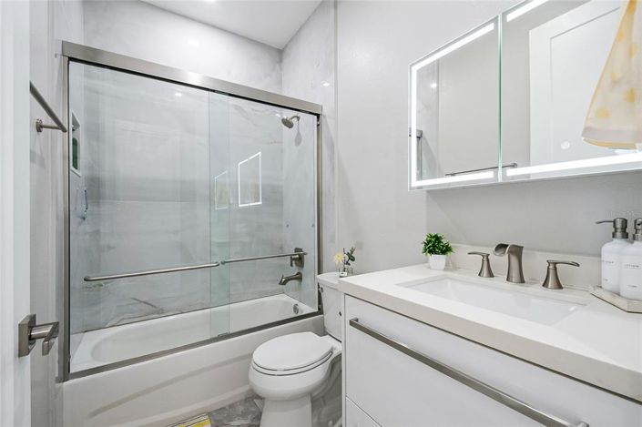 Image No.38-4 Bed House for sale