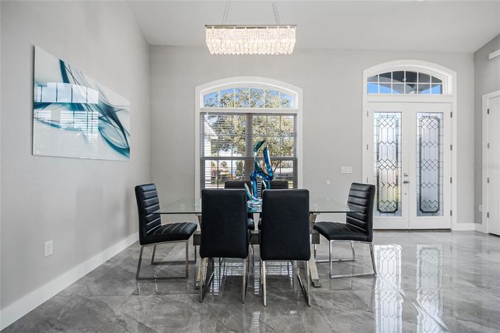 Image No.7-4 Bed House for sale