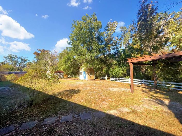 Image No.21-3 Bed House for sale