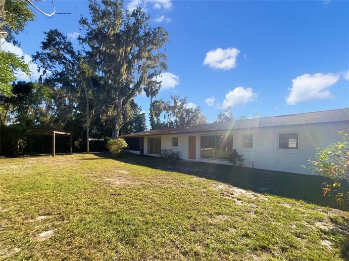 Image No.22-3 Bed House for sale