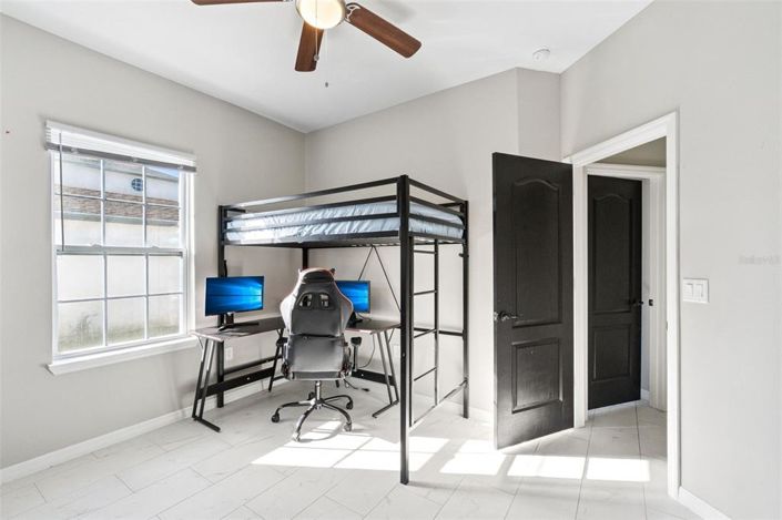 Image No.11-4 Bed House for sale