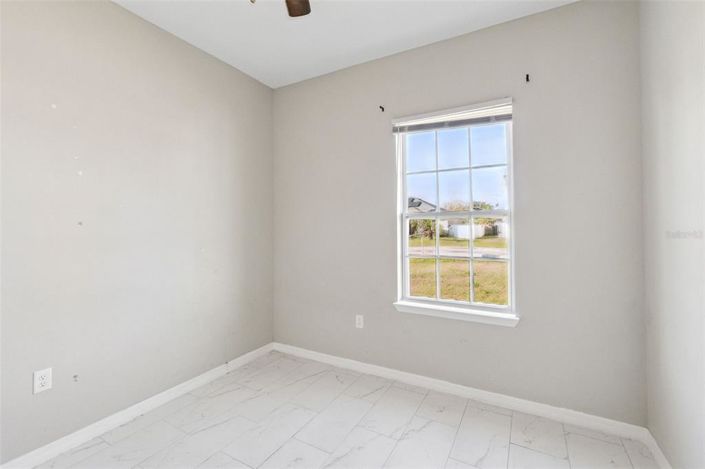 Image No.13-4 Bed House for sale