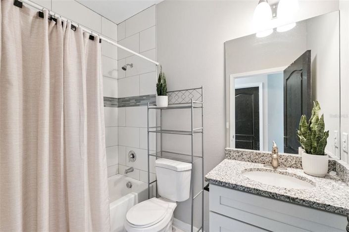 Image No.16-4 Bed House for sale