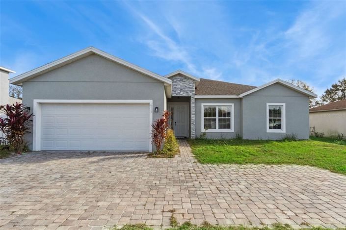 Image No.2-4 Bed House for sale