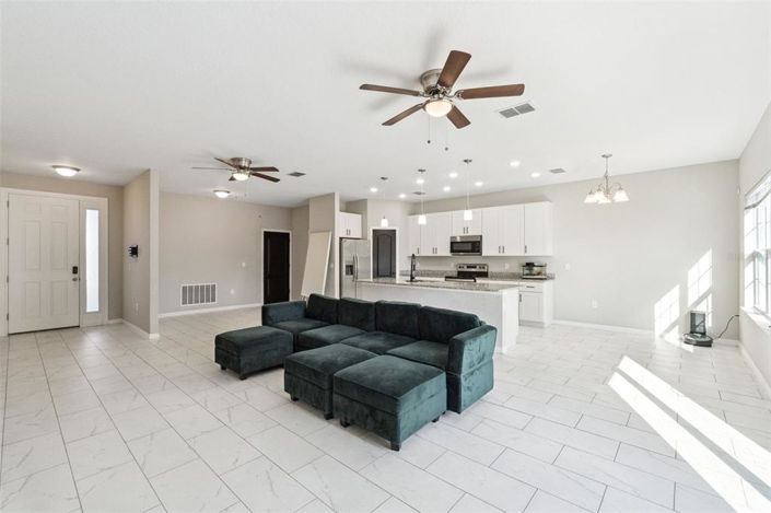 Image No.3-4 Bed House for sale