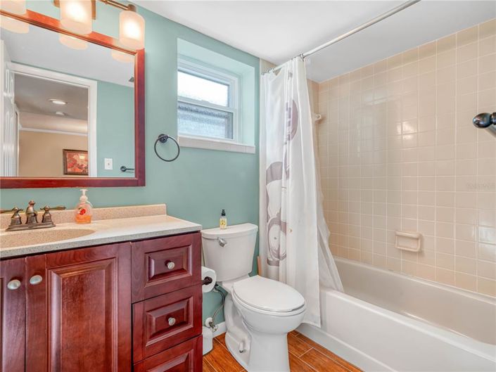 Image No.24-2 Bed Apartment for sale