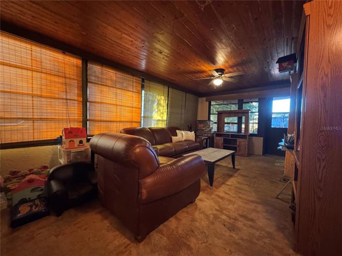 Image No.16-2 Bed House for sale