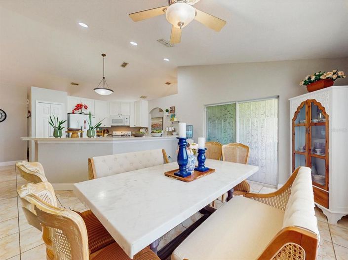 Image No.21-3 Bed House for sale