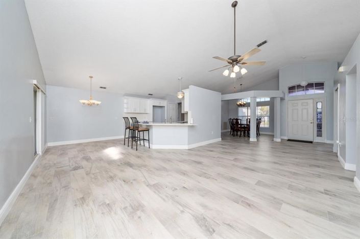 Image No.19-3 Bed House for sale