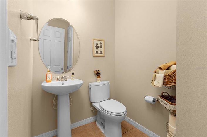 Image No.19-3 Bed House for sale