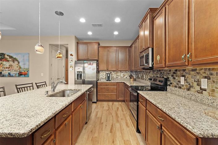 Image No.22-3 Bed House for sale