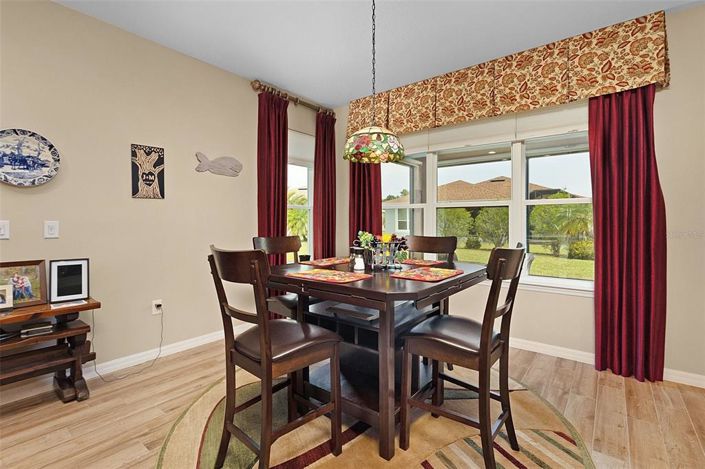 Image No.24-3 Bed House for sale