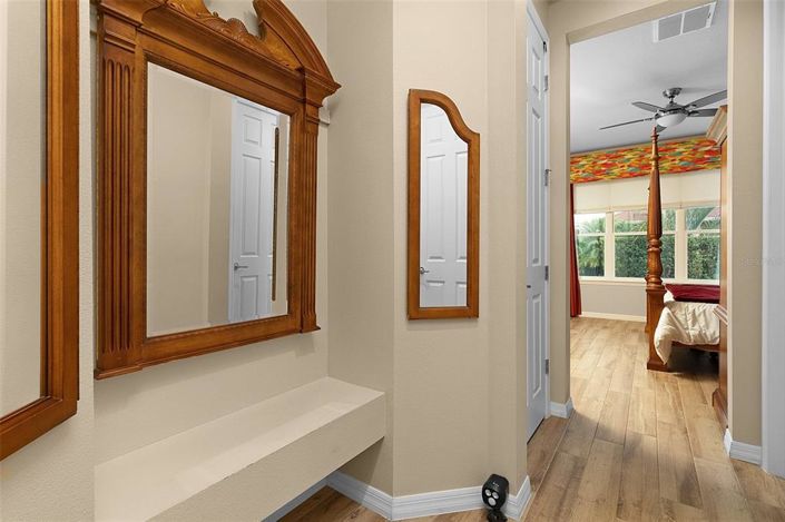 Image No.32-3 Bed House for sale