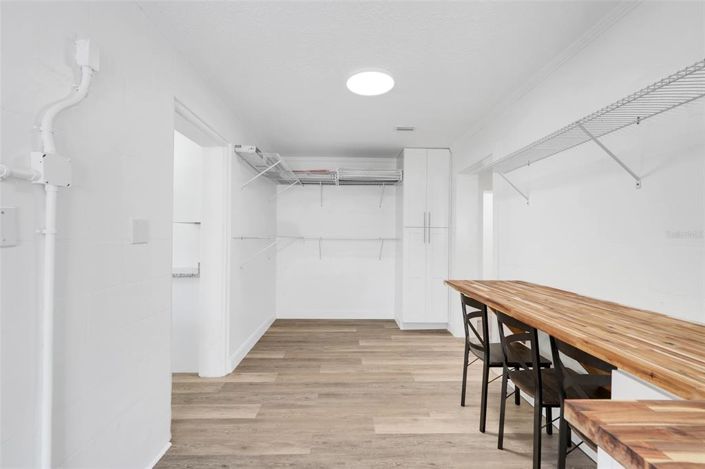 Image No.12-4 Bed House for sale