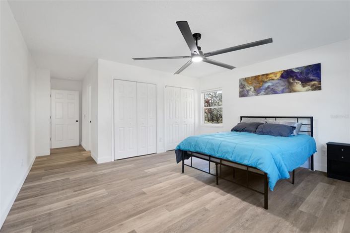 Image No.15-4 Bed House for sale