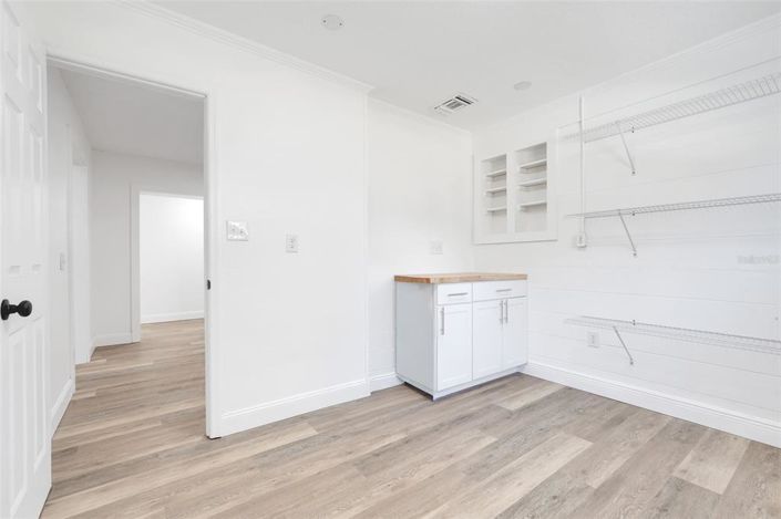 Image No.24-4 Bed House for sale