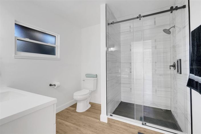 Image No.29-4 Bed House for sale