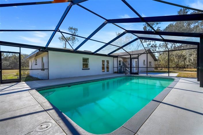 Image No.3-4 Bed House for sale