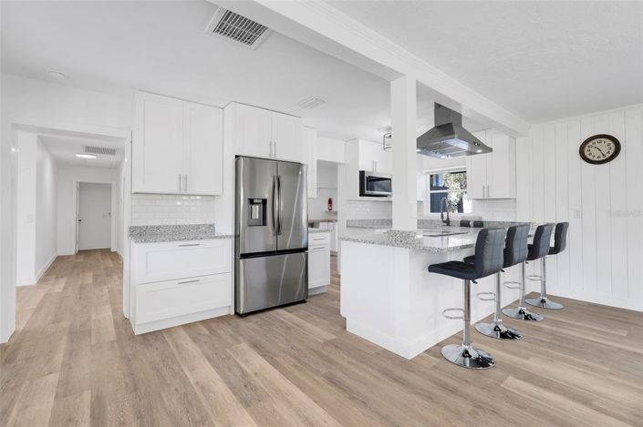 Image No.7-4 Bed House for sale