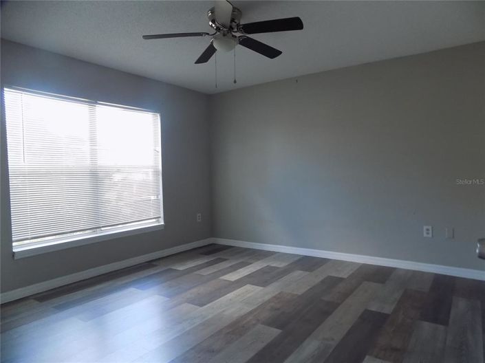 Image No.11-6 Bed Duplex for sale